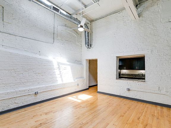 4th image of 325 Brown St #2004