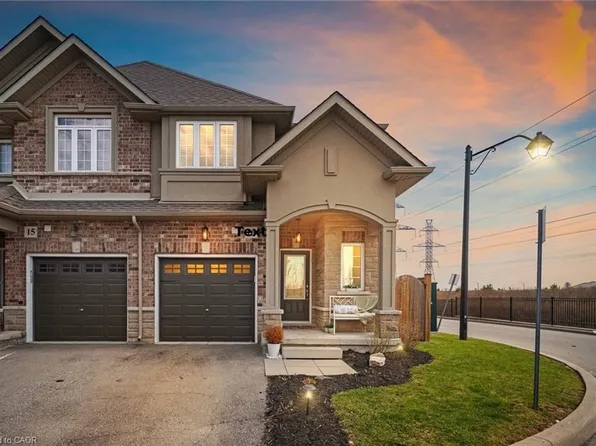 21 Madonna Dr #16, Hamilton, ON L9B 0H1