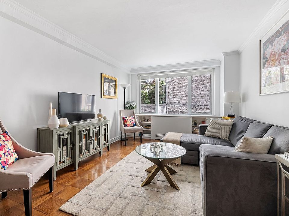 1st image of 301 E 22nd St APT 2V