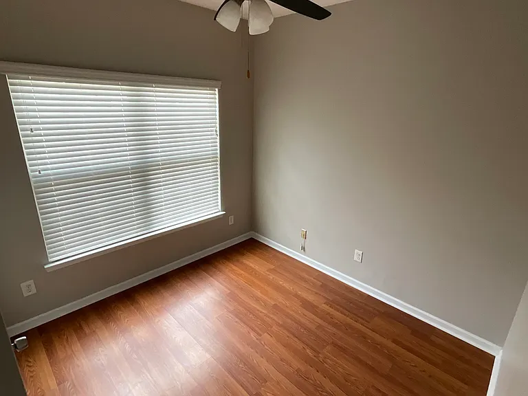 1651 Massachusetts Ave SW #14 — Photo 15