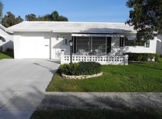128 Leisureville Blvd, Boynton Beach, FL 33426