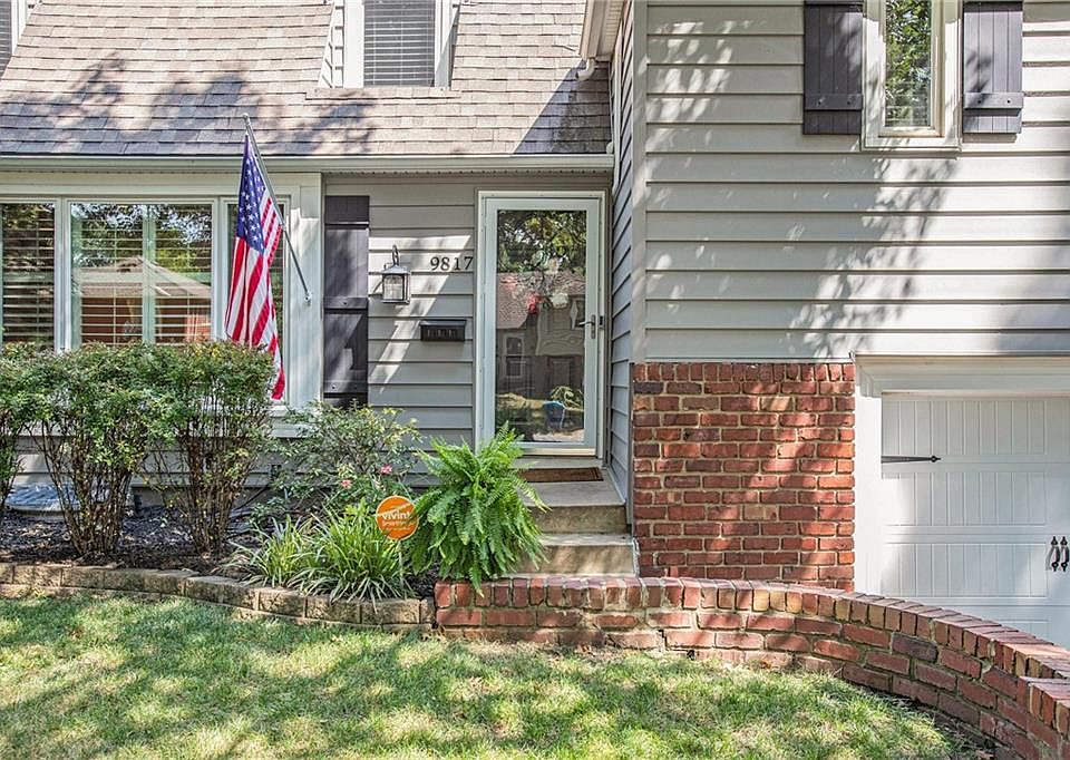 9817 Walmer St, Overland Park, KS 66212 Zillow