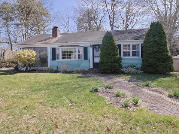 53 Uncle Bobs Way, South Dennis, MA 02660