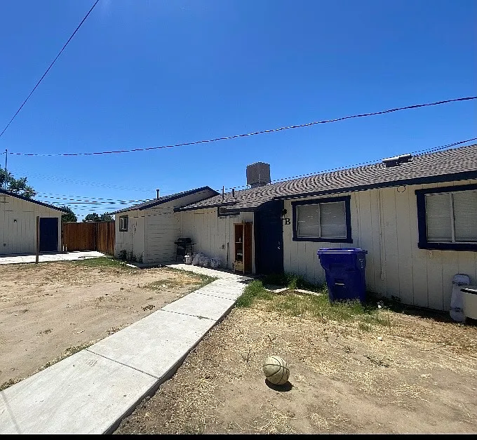 609 Belle Ave #C