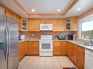 7 Autumn Hill Ln, Laguna Hills, CA 92653