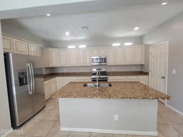 3727 E Trinity Ln, Chandler, AZ 85286