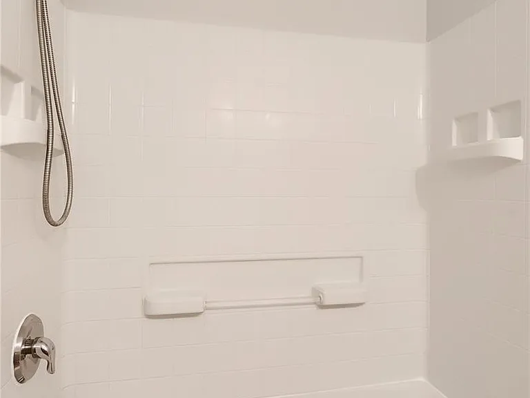 2402 S Quartz St — Photo 15