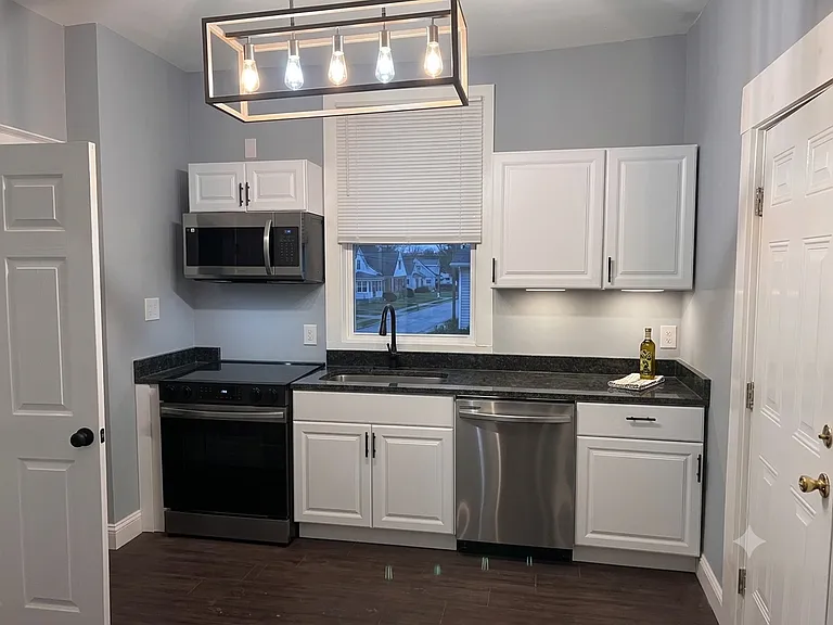 3601 Carolina Ave — Photo 2