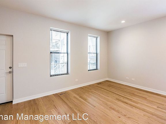 3rd image of 2735 W Potomac Ave #11026356