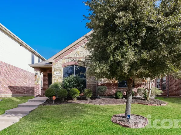 9129 Holliday Ln, Aubrey, TX 76227