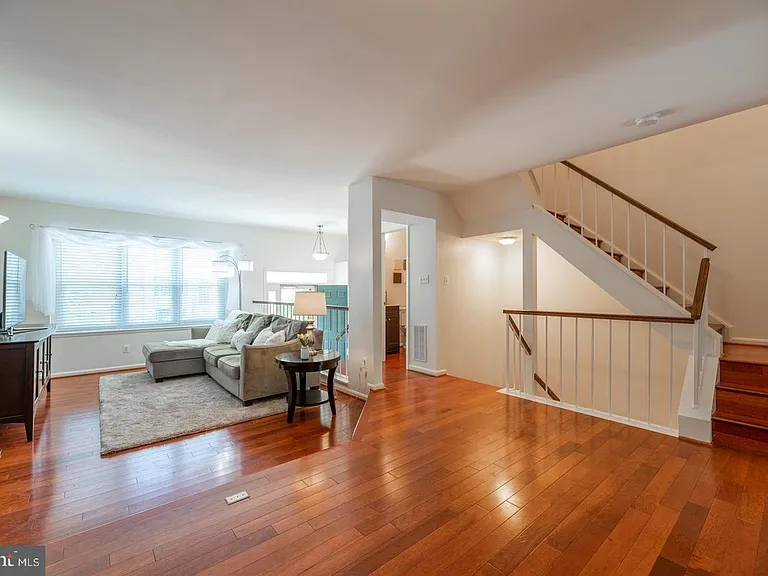 44054 Gala Cir — Photo 3
