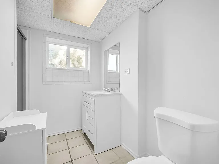 749 N Colonial Ave — Photo 23