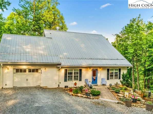 107 Huckleberry Lane, Beech Mountain, NC 28604