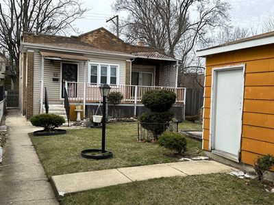 7614 S Champlain Ave, Chicago, IL, 60619