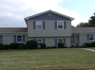 1863 Dogwood Ln, Linton, IN