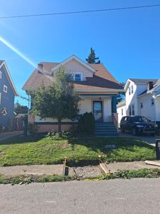 10816 Park Heights Ave, Garfield Heights, OH, 44125