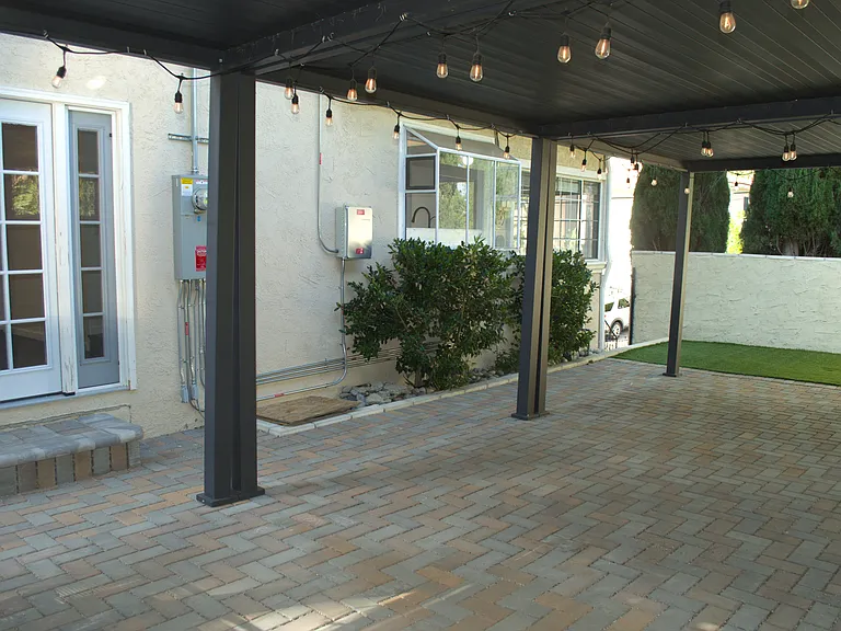 22234 Miston Dr — Photo 37