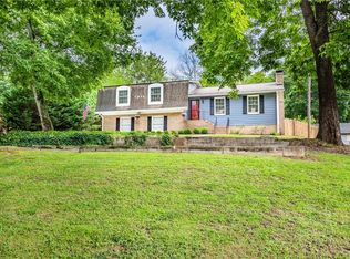 375 Arnold Mill Rd, Woodstock, GA 30188