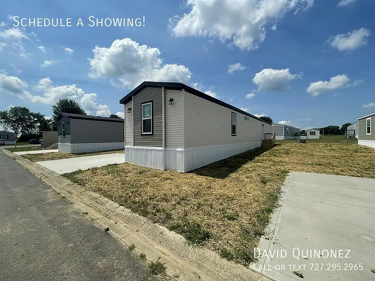 701 W Mill St #190 — Photo 37
