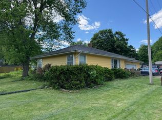 104 N 7th St, Chatsworth, IL 60921