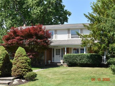 6560 Perham Dr, West Bloomfield, MI, 48322