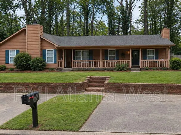 2132 Valley Oaks Dr SE, Smyrna, GA 30080