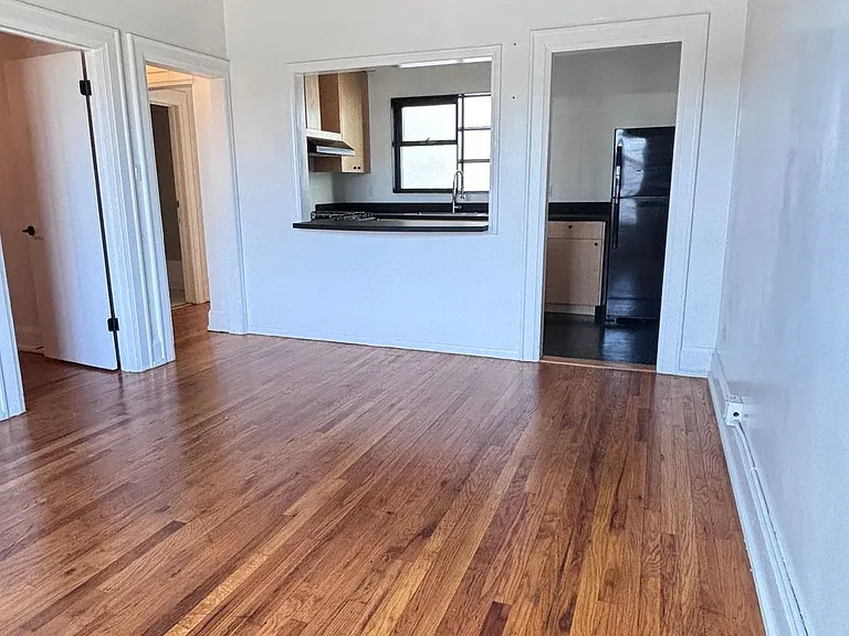 2616 National Ave — Photo 9