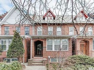 3226 87th St, Flushing, NY 11369