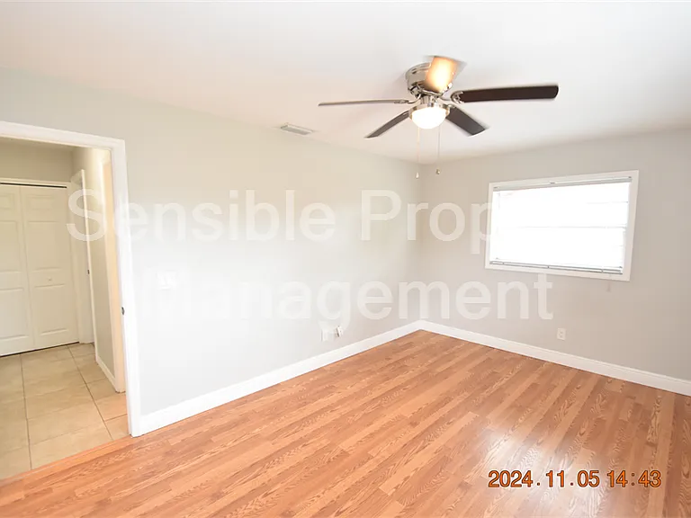 3827 Frostwood Ct — Photo 34