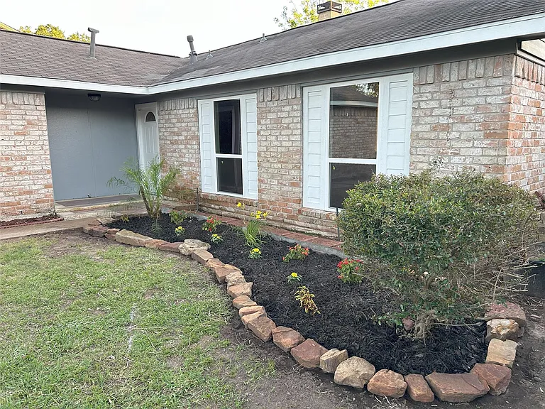 946 Sierra Shadows Dr — Photo 7
