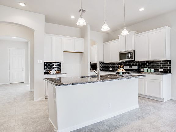 Ebony Floor Plan