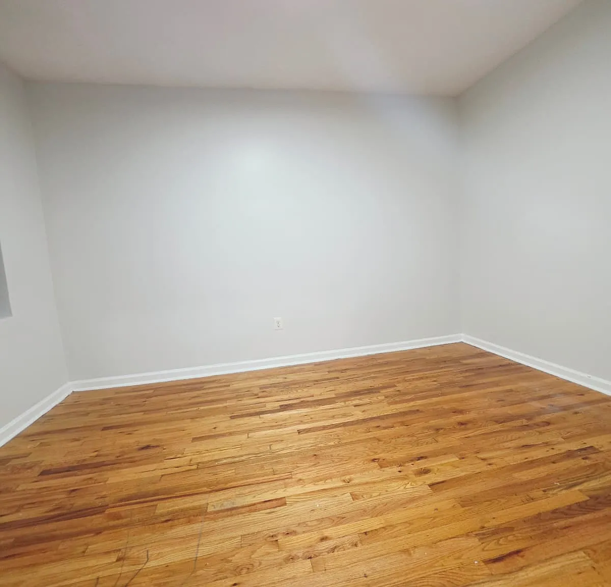 2 bed, 800 sqft, $1,950 — Photo 4