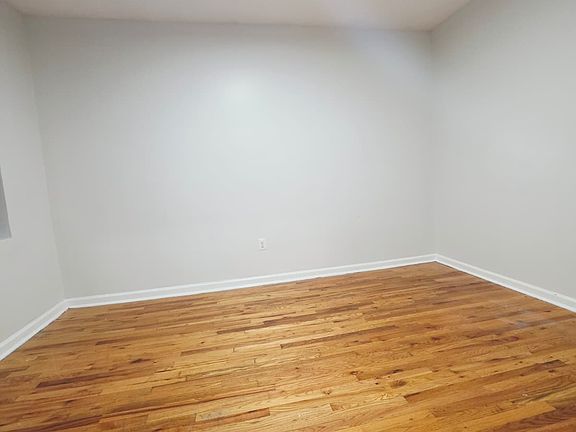 4th image of 162 Bergen Ave #4E
