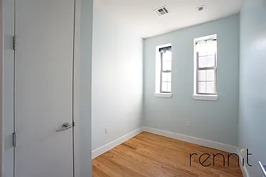 Rented by Rennit Inc.