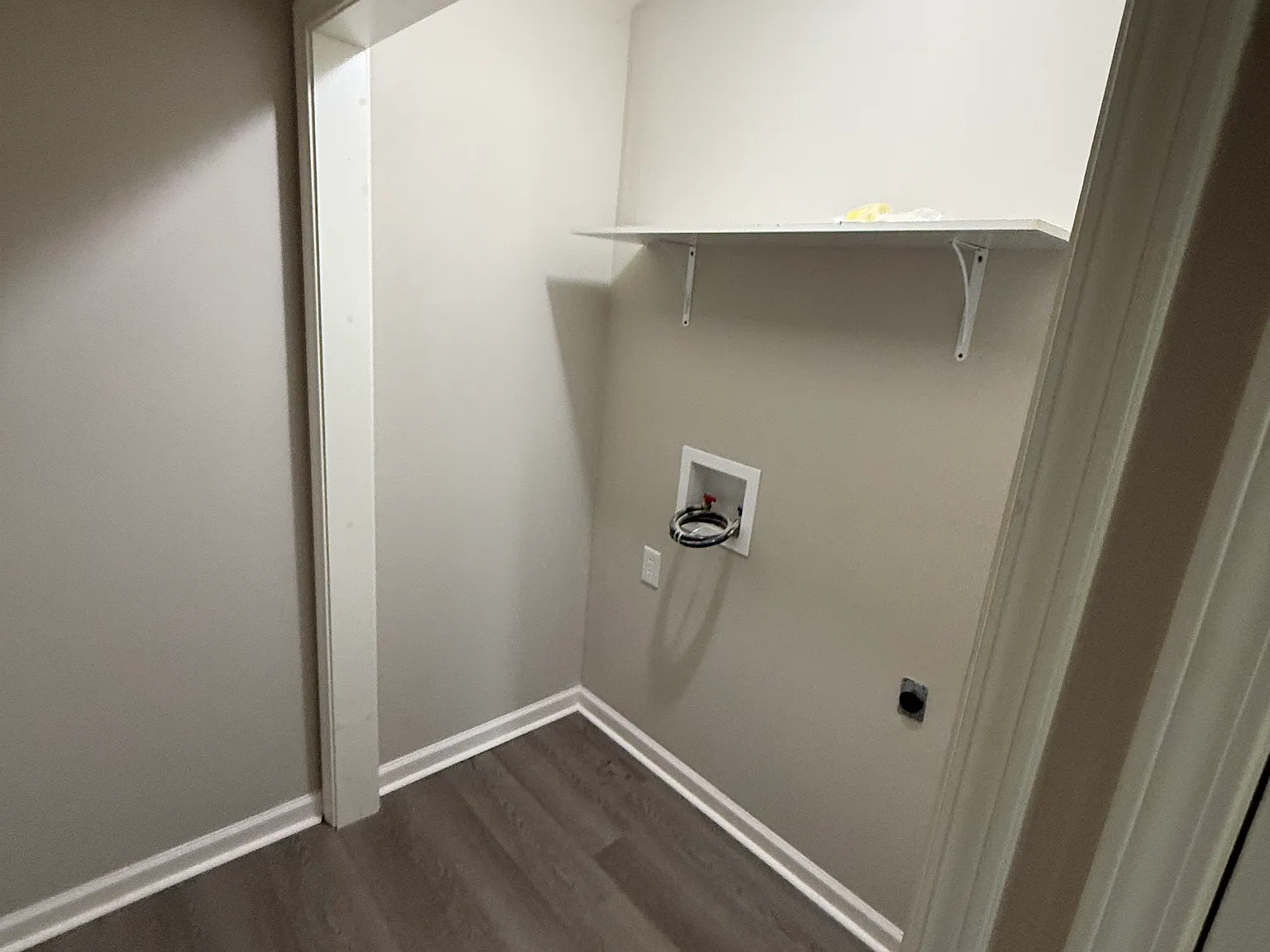 2 bed, 800 sqft, $995 — Photo 4