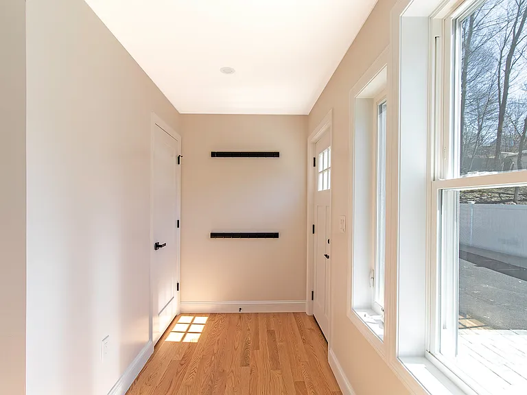 59 Auriga St — Photo 6