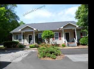 213B Hillandale Rd, Greenville, SC 29609