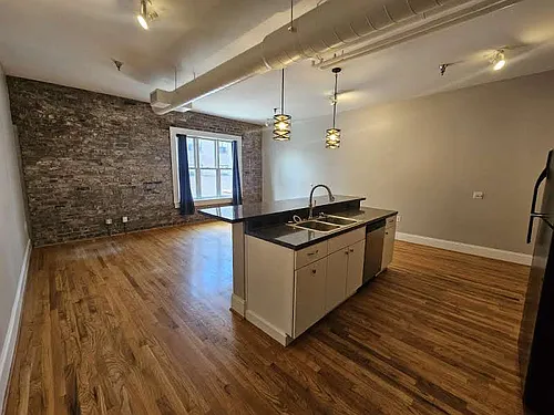 1417 Market St #26 Photo 1