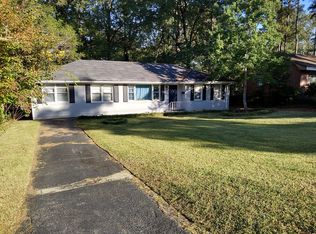 202 Springdale Dr, Warner Robins, GA 31088