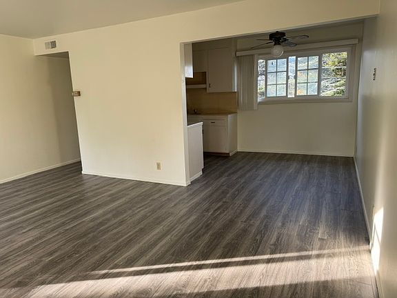4th image of 505 Cane St #7