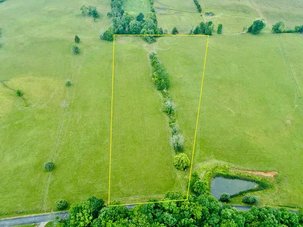 (undisclosed Address), Sparta, TN 38583