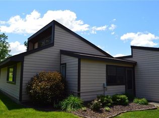 760 Village Blvd S, Baldwinsville, NY 13027