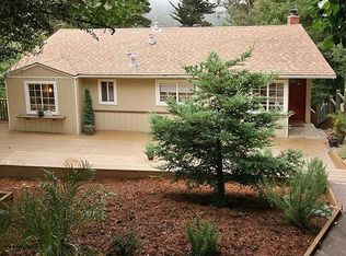 6950 Sayre Dr, Oakland, CA 94611
