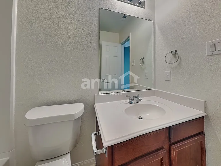 317 Misty Mountain Dr — Photo 16