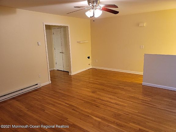 3rd image of 1171 Fischer Blvd Suite 5