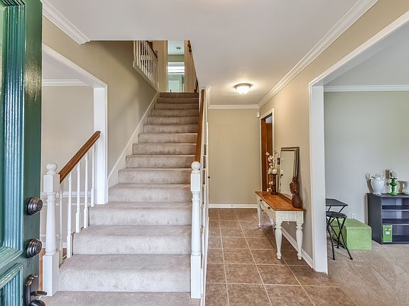 4th image of 15706 Dawnbrook Dr