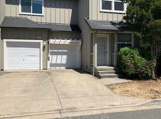 38 Randall Ln, Santa Rosa, CA 95409