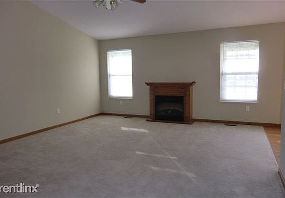 Notting Hill 1012 Living Room