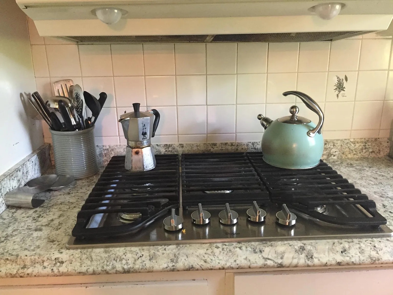 3 bed, 1900 sqft, $3,950 — Photo 3