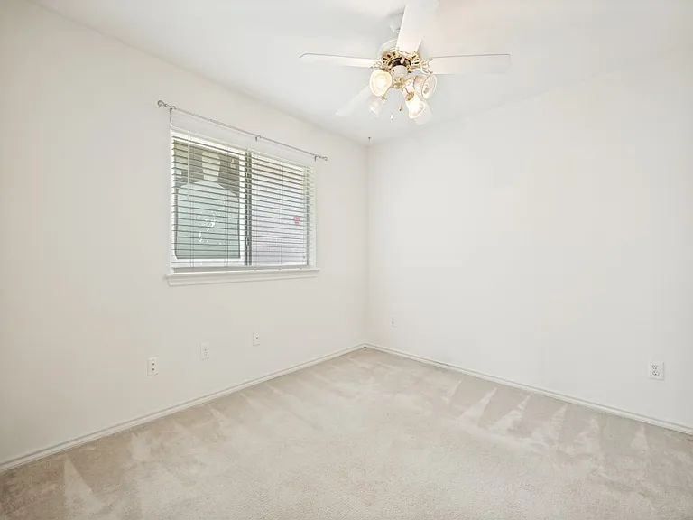 4528 Saint Francis Ave — Photo 6